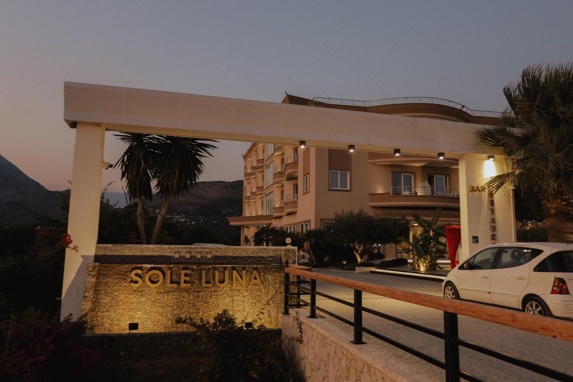 Sole Luna Hotel Borsh Exterior photo